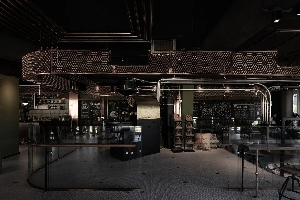 湖南硬核的金属质感，让这个杭州餐饮空间设计绝了